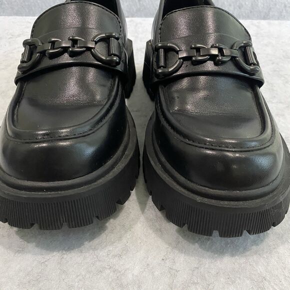 MUDD Roey Chunky lug sole loafers black faux leather chain Wednesday Y2K Sz 7 - Picture 2 of 7